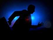 Создание прибыльного криптовалютного портфеля man, silhouette, businessman