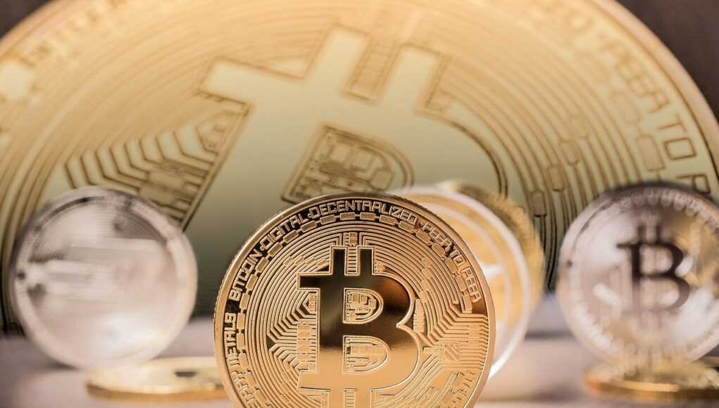 Регулирование криптовалют и блокчейн‑технологий в мире coin, silver, gold, currency, bitcoin, etherum, litecoin, monero, money, virtual, crypto, blockchain, bitcoin, bitcoin, etherum, monero, crypto, crypto, crypto, crypto, crypto, blockchain